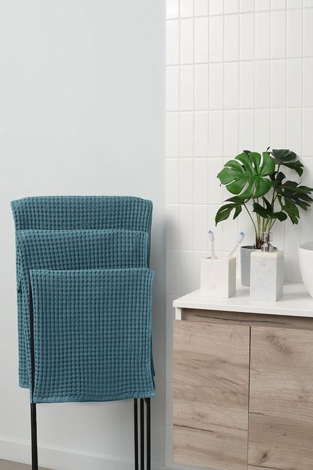 Полотенце хлопковое вафельное Waffle Teal COINCASA 1717₽