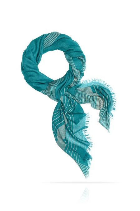 Палантин шерстяной MICHEL KATANA 2990₽