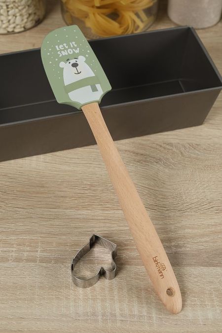 Лопатка для теста Медведь с формочкой Варежка Birkmann 990₽