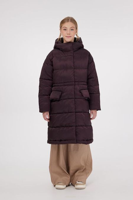 Пальто утепленное с капюшоном GnK 12450₽