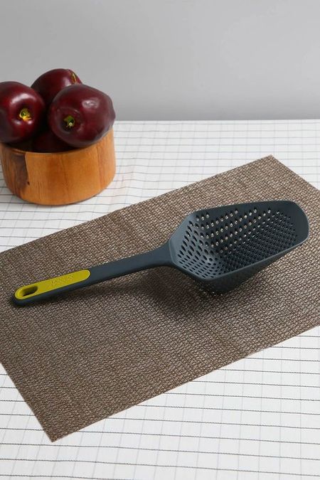 Ложка-дуршлаг Scoop Plus большая Joseph Joseph 2017₽