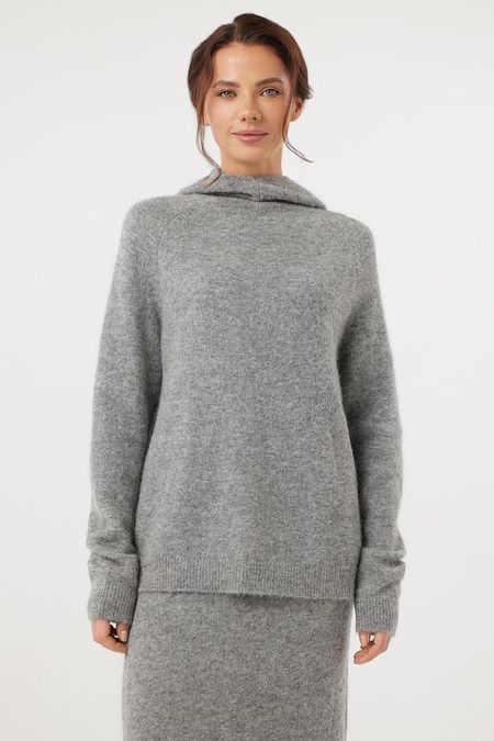 Джемпер из пушистой пряжи с капюшоном Fashion Rebels 10462₽