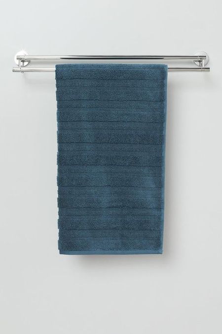 Хлопковое полотенце Ink Blue COINCASA 675₽