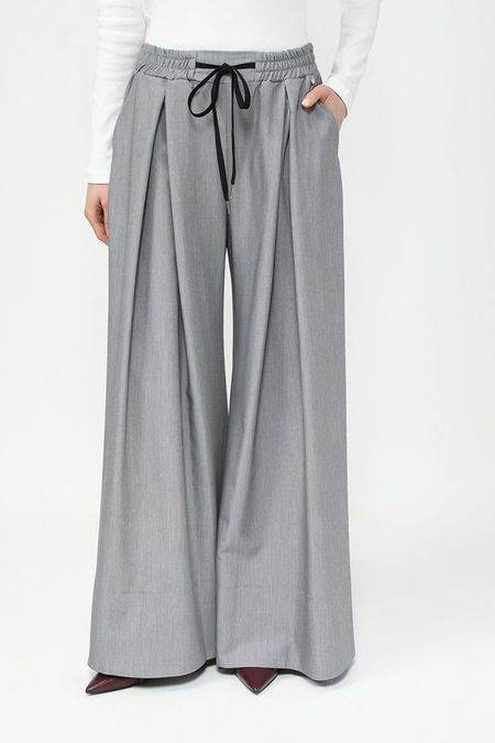 Брюки широкого кроя на эластичном поясе Rinascimento 7150₽