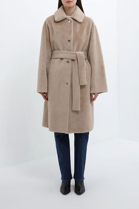 Пальто из искусственного меха на поясе Pinko 46890₽