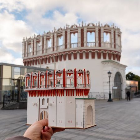 Сборная модель Кутафья башня 4400₽