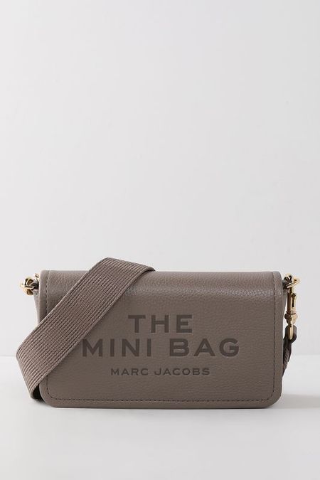 Сумка кросс-боди Marc Jacobs 22942₽