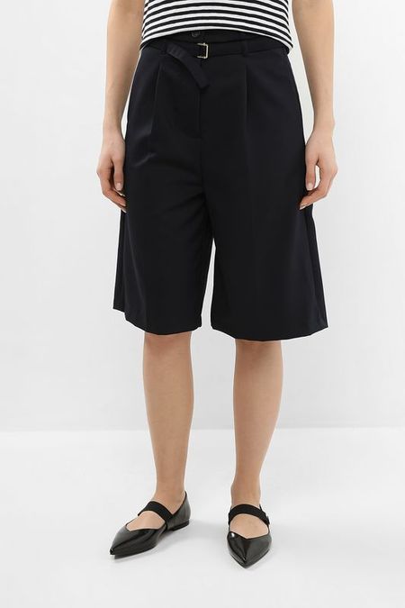 Шорты с защипами Rinascimento 6817₽