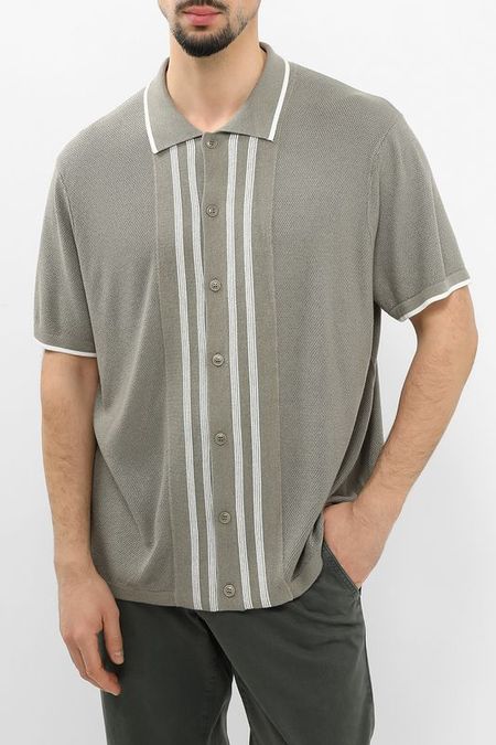 Поло вязаное с коротким рукавом Guess 7080₽