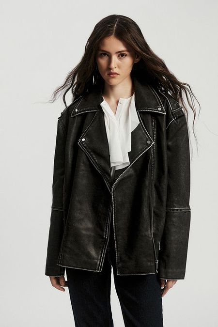 Куртка-косуха из искусственной кожи Nume 6990₽