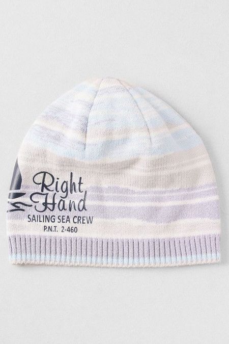 Шапка с принтом BEST JUNIOR