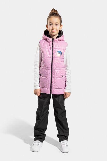 Жилет утепленный с капюшоном Kisu 3900₽