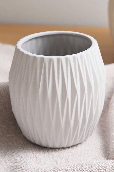 Стакан для ванных принадлежностей Mve 705₽