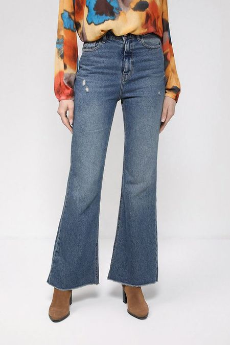 Джинсы расклешенные Esprit Edc 2780₽