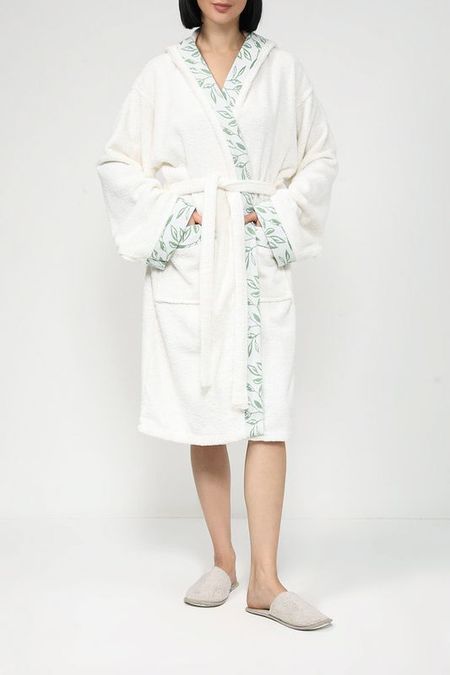 Хлопковый махровый халат с жаккардовым краем Bor Foglie White COINCASA 5690₽