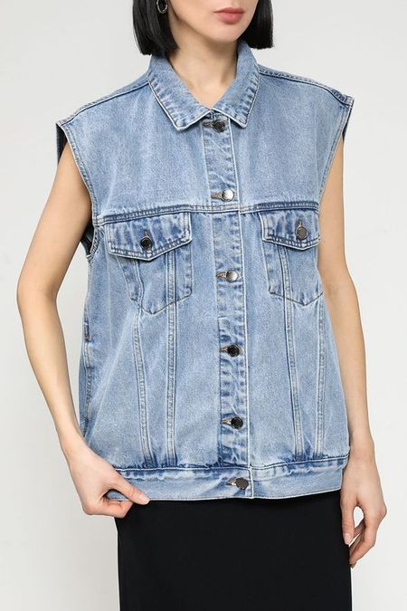 Жилет джинсовый с эффектом потертости BELUCCI 2992₽