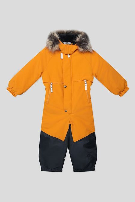 Комбинезон утепленный с мехом на капюшоне Kerry 17242₽