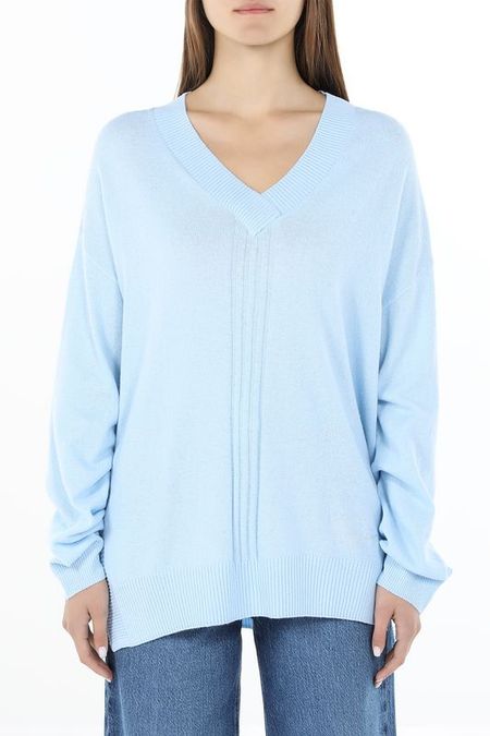 Пуловер свободного кроя c v-вырезом Guess 6975₽