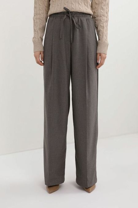 Брюки на кулиске с защипами BELUCCI 4717₽