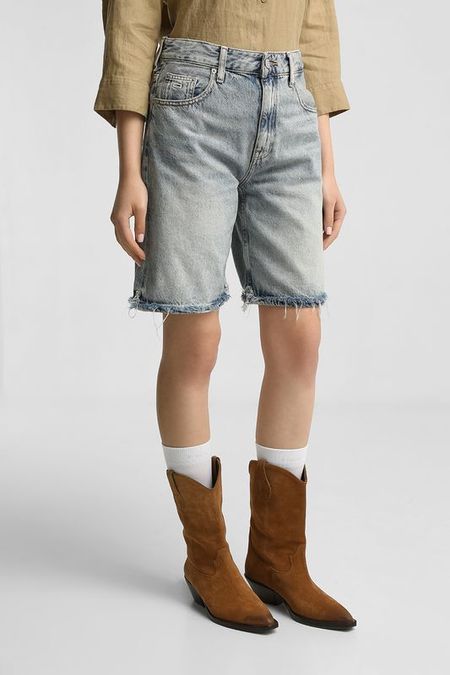 Шорты джинсовые с необработанным краем Tommy Jeans 8287₽