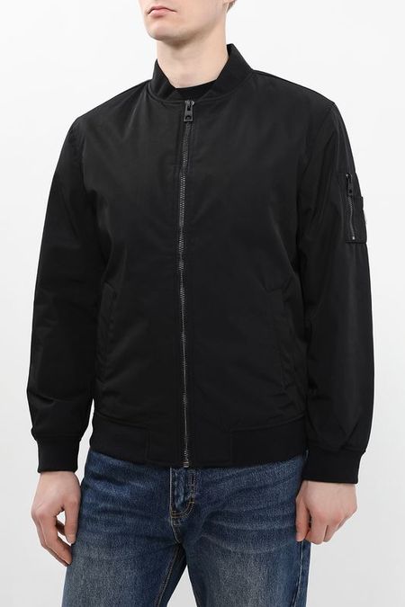 Куртка на молнии с трикотажными манжетами Guess 11700₽