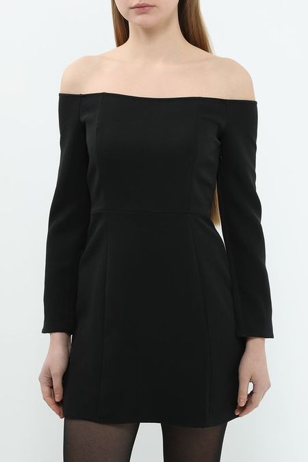 Платье трикотажное с открытыми плечами приталенное Calvin Klein Jeans 9127₽