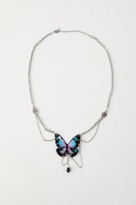 Колье с бабочкой Choupette 830₽