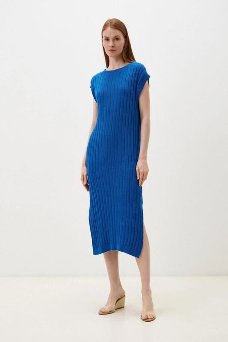 Платье вязаное без рукавов текстурное с разрезами Marhatter 5670₽