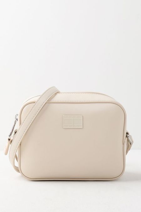 Сумка кросс-боди TJW Ess Must Tommy Hilfiger 6817₽