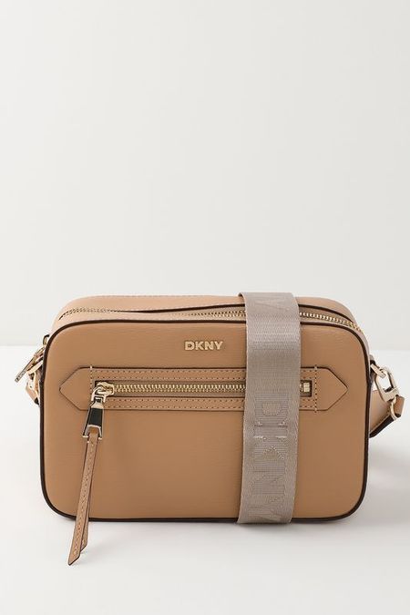 Сумка кросс-боди кожаная Bryant Dkny 23992₽
