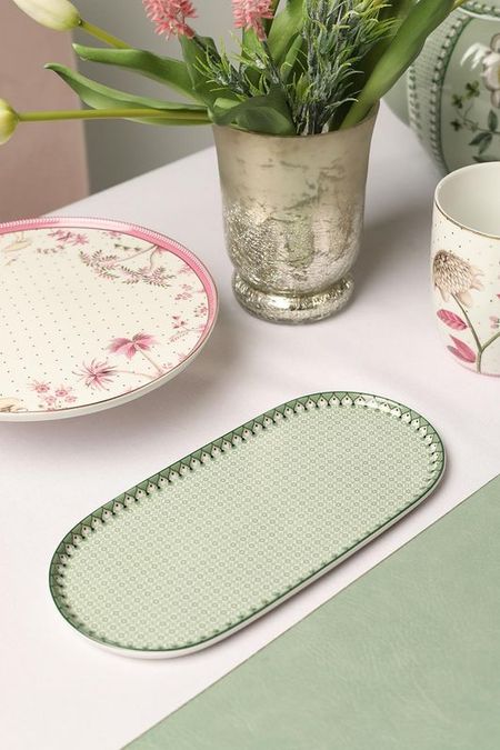 Блюдо овальное фарфоровое с принтом Lily Lotus Pip Studio 1305₽