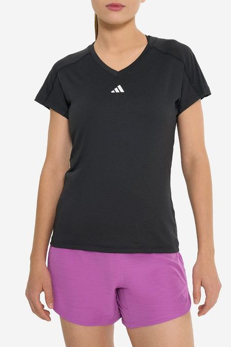 Футболка с логотипом Adidas 2242₽