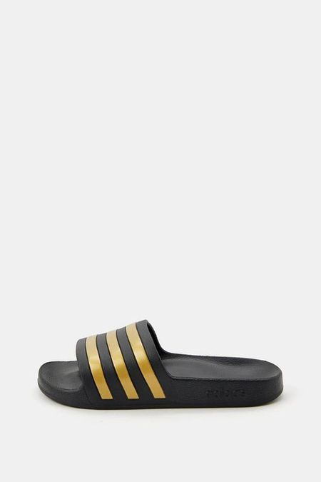 Сланцы с логотипом Adidas 1567₽