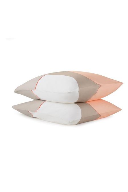 Набор из двух наволочек с авторским принтом Freak Fruit Tkano 1432₽