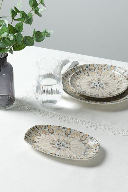 Блюдо овальное фарфоровое Prisma Pioli