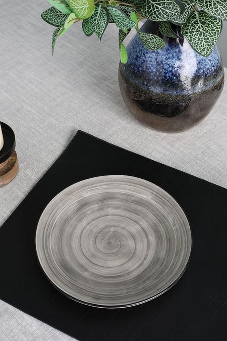 Керамическая десертная тарелка Tokio COINCASA 892₽