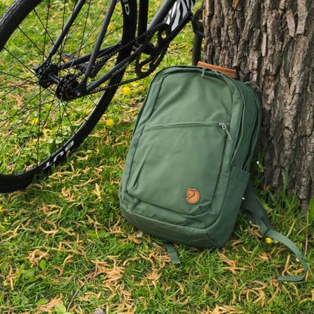 Рюкзак Fjallraven Raven 20L Deep Patina (679)