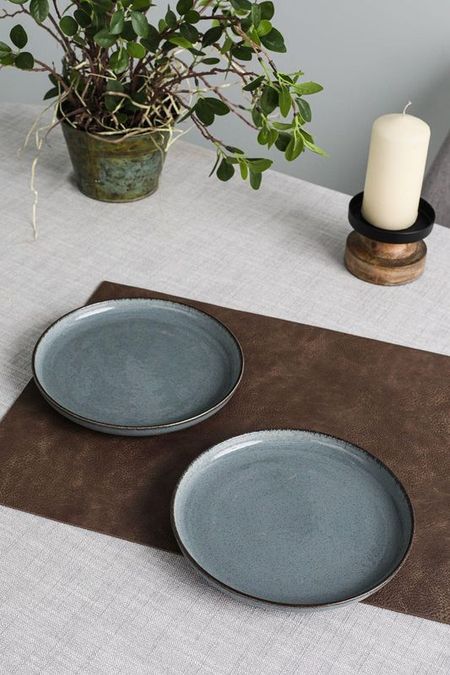 Набор из двух фарфоровых десертных тарелок Kolibri 21maison 832₽