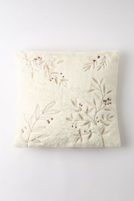 Подушка декоративная EDG 2692₽