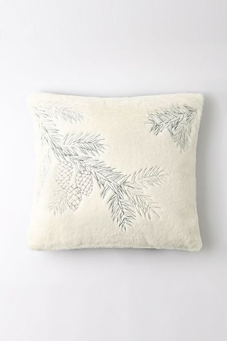 Подушка декоративная EDG 3442₽