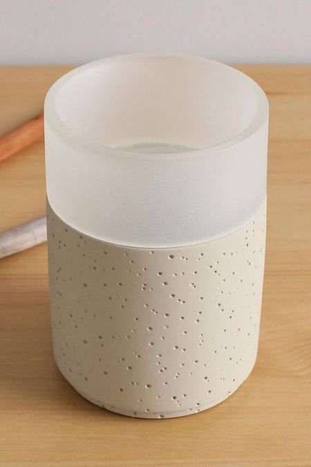 Стакан для ванных принадлежностей COINCASA 1042₽