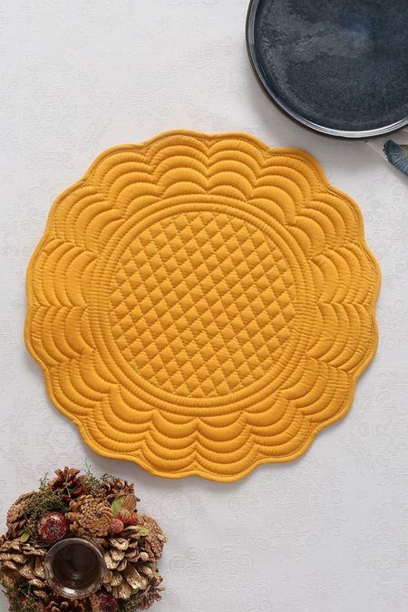 Коврик настольный круглый COINCASA 742₽