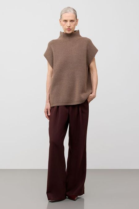 Жилет VERY NEAT 5992₽