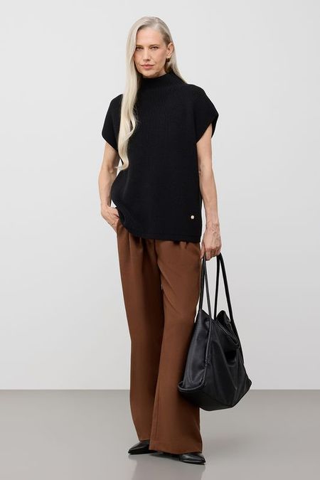 Жилет VERY NEAT 5992₽