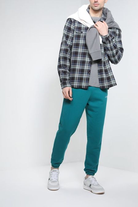 Джоггеры из органического хлопка COLORPLAY 1612₽