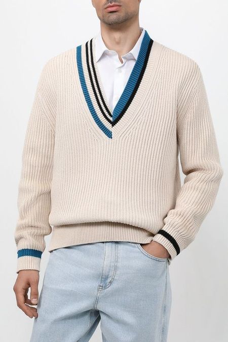 Пуловер с глубоким вырезом MARCO DI RADI 1792₽