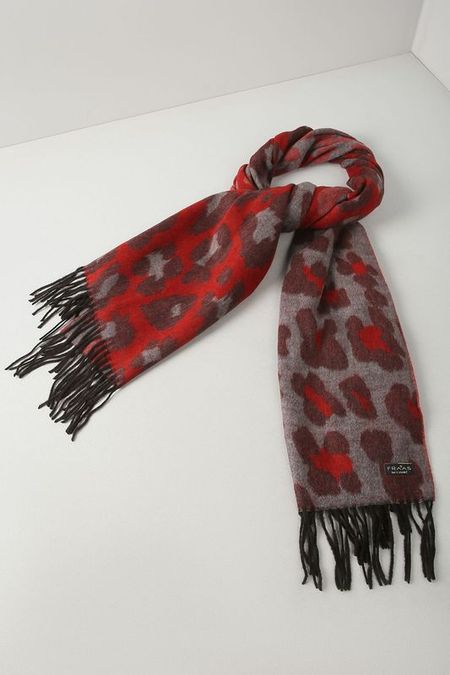 Шарф с принтом Fraas 1972₽