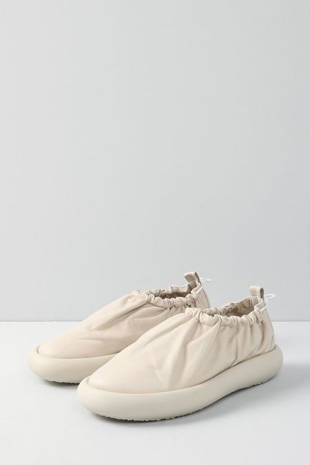 Кожаные слипоны Vic Matie 8572₽