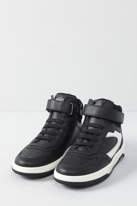 Высокие кеды из кожи Nero Giardini 7005₽