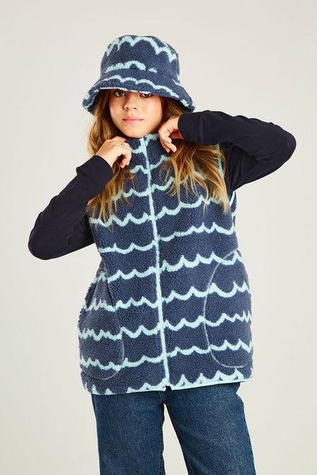 Жилет из искусственного меха с принтом SMENA 1507₽